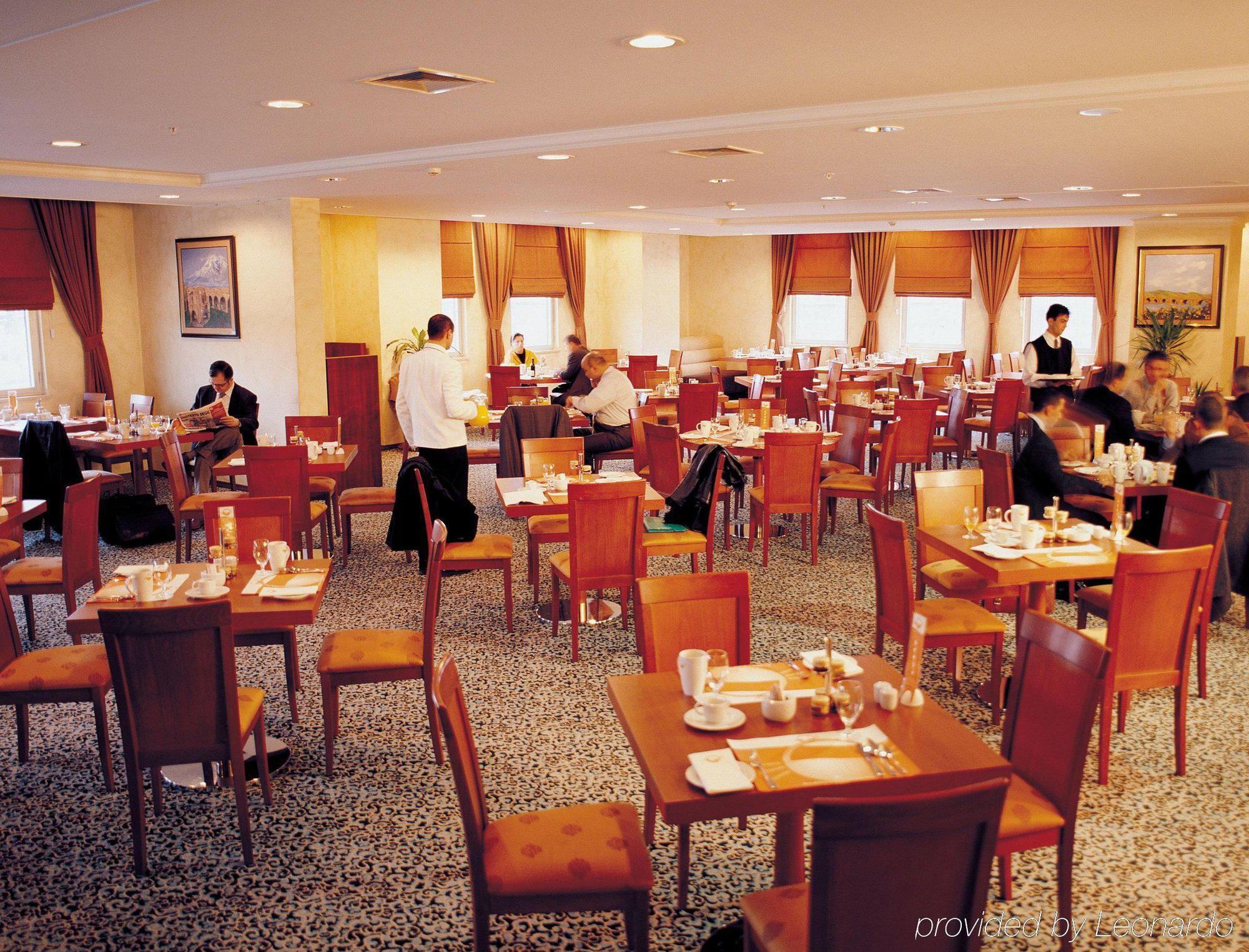 Wyndham Grand Kayseri Restaurang bild